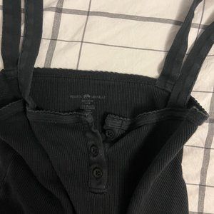 Brandy Melville Black Crop Top